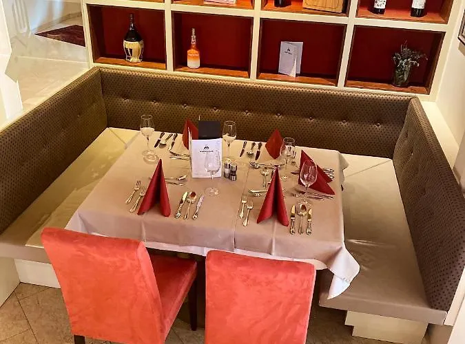 Malerhaus 4* פוגן