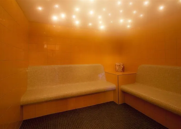 Malerhaus 4* פוגן