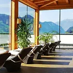Malerhaus Hotel Fuegen