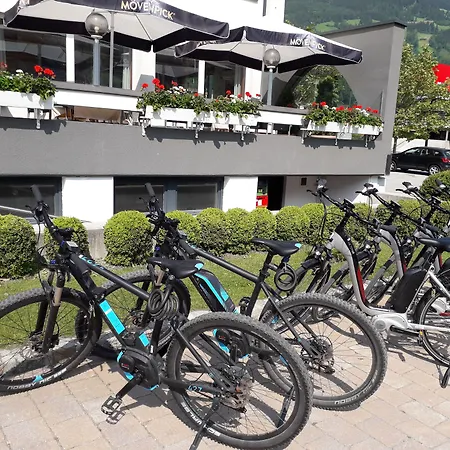Hotel Malerhaus 4*